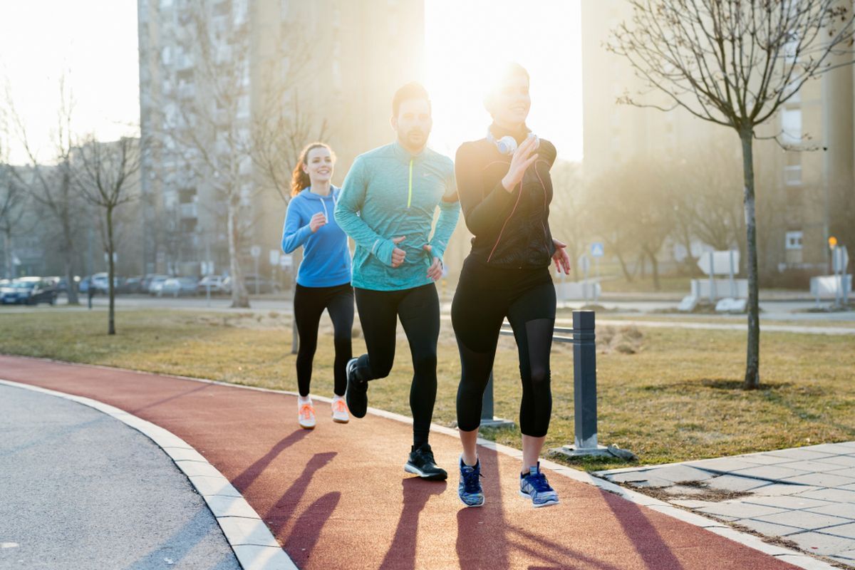 Mayapada Hospital | Olahraga Sehat, Pagi atau Malam?