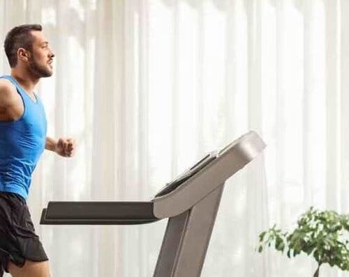 6 Tips Untuk Pelari Pemula Biar Selalu Aman dan Nyaman Saat Berlari ...